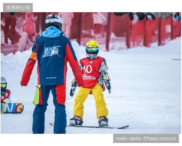 为什么我们的优秀滑雪教练，最终都走向了“个体户”的道路？